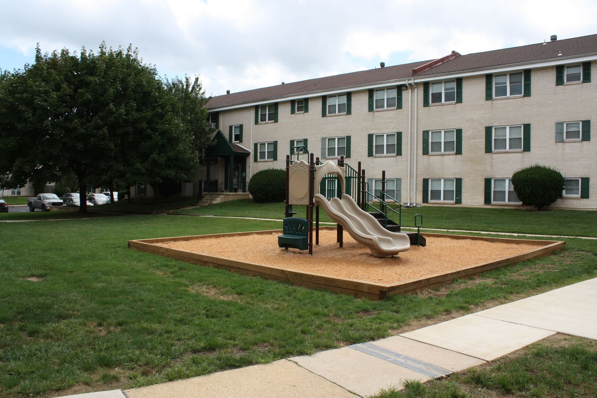 Brookbend Apartments