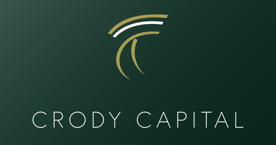 Logotipo da Crody Capital em fundo verde escuro com linhas curvas douradas e texto branco.