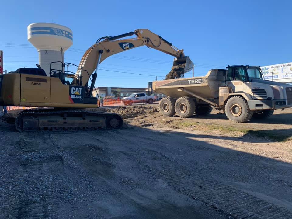 Excavator Loading Truck - Eagle Pass, TX - A.E. Hiller & Sons Inc.