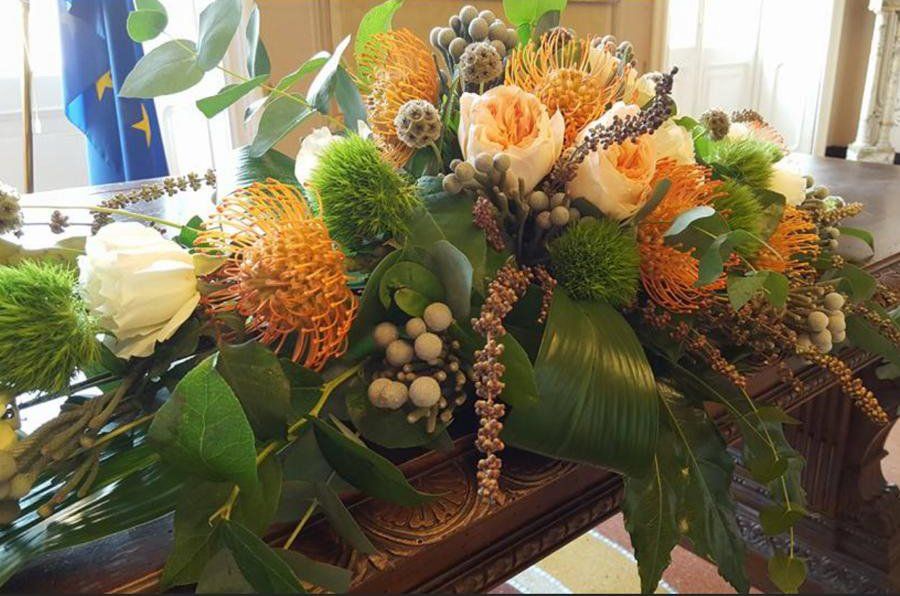 Allestimento floreale funebre