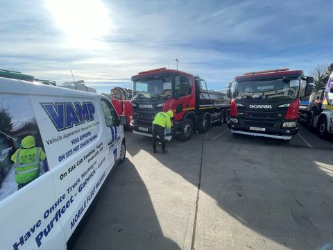 Mobile Truck Washing Service