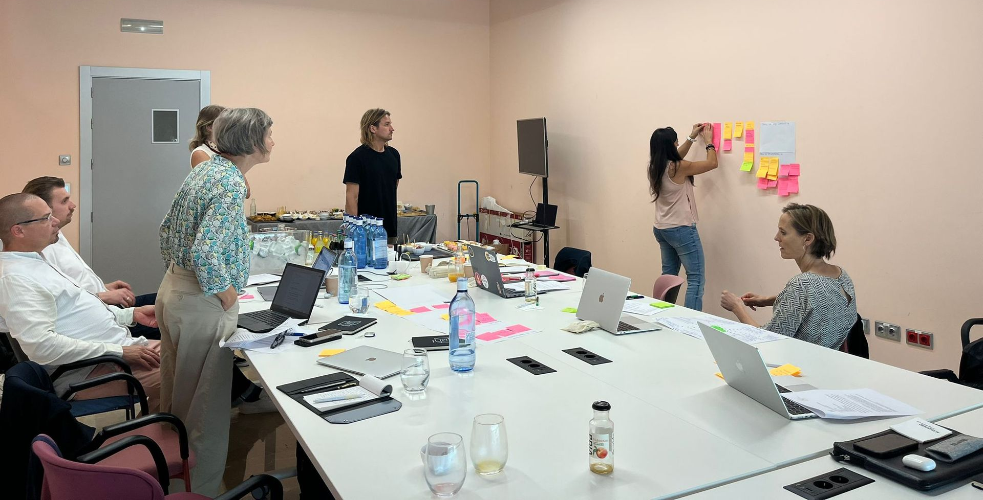 Urban Hub Europe during a workshop in Malaga. 