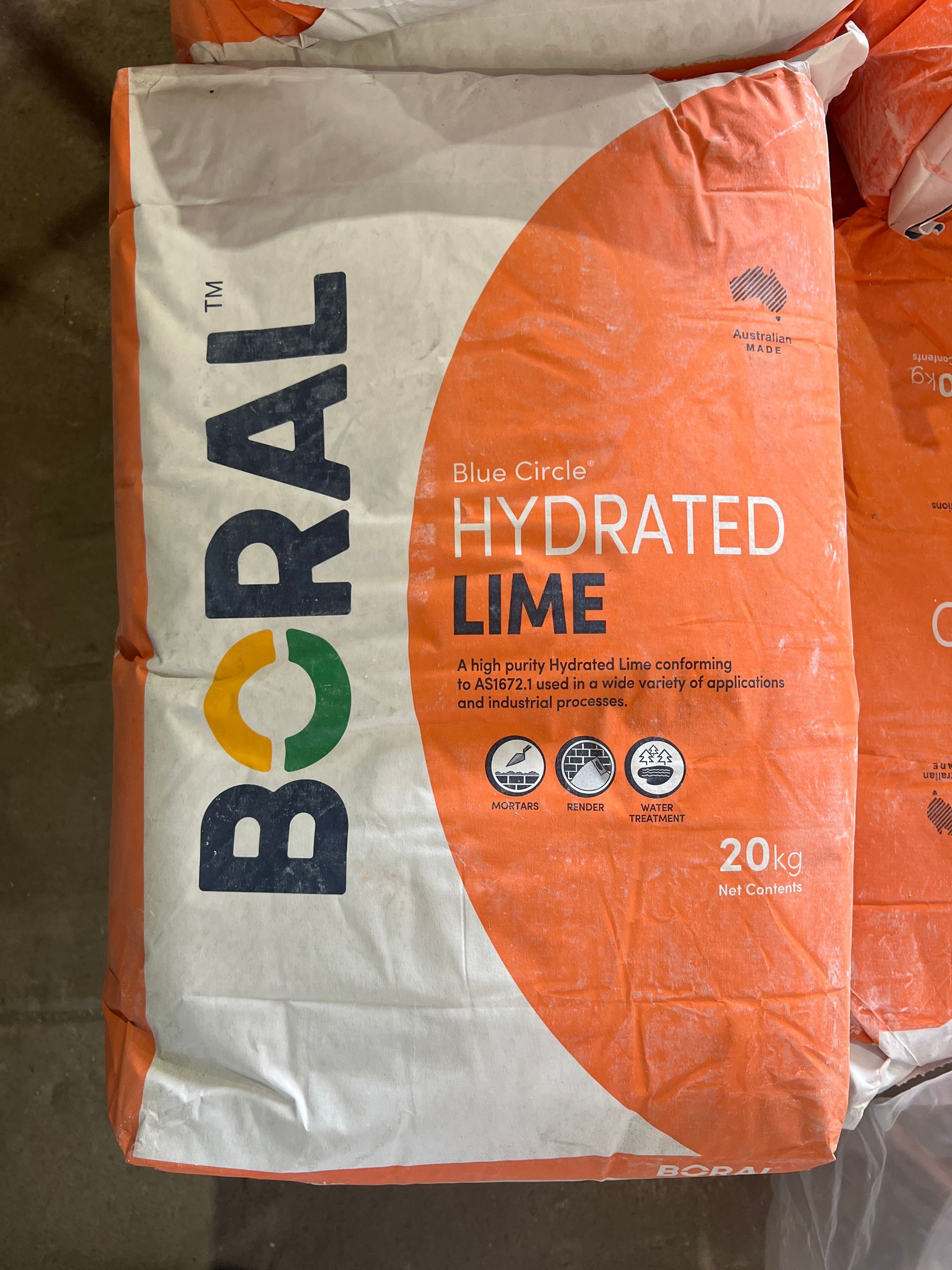 A Bag Of Hydrated Lime Plasterers Quality — Pigot's Mid Western Sand and Soil In Orange, NSW