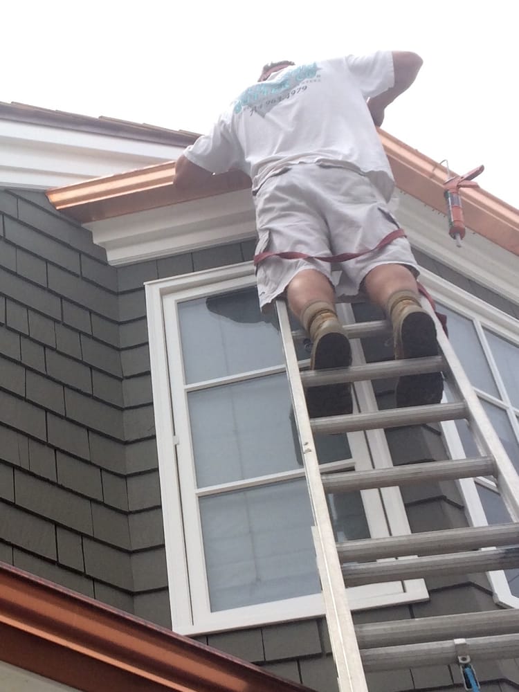 Gutter cleaning — Huntington Beach, CA — California Gutter Co, Inc.