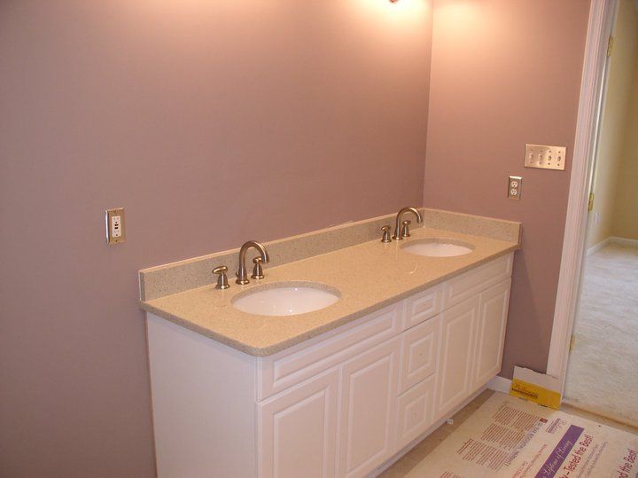 A simple marble bathroom table — Powhatan, VA — Commonwealth Countertops