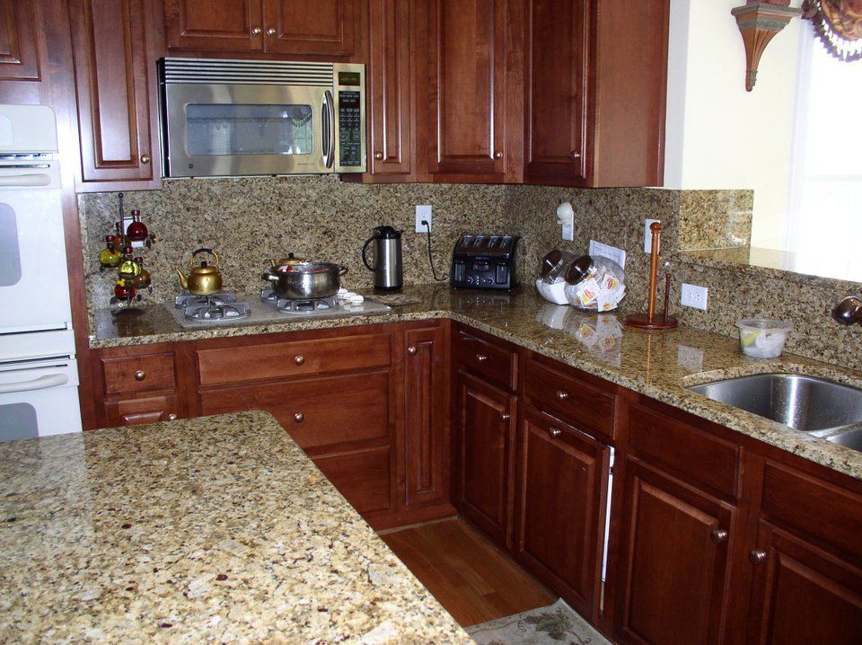 Fully furnished kitchen — Powhatan, VA — Commonwealth Countertops