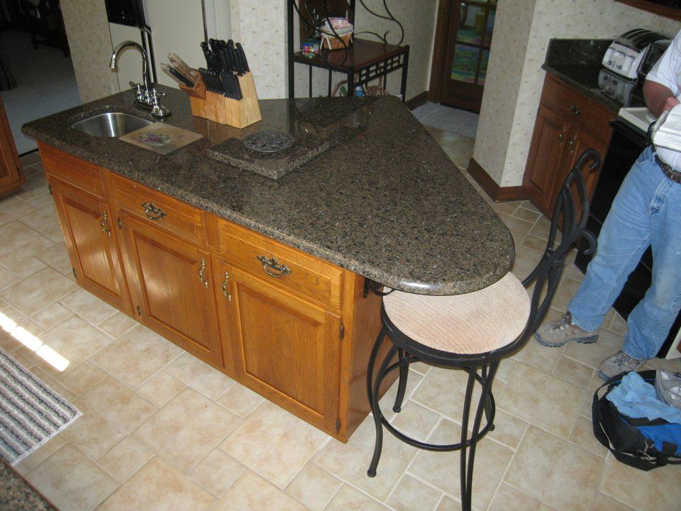 Countertop with geometrical shape — Powhatan, VA — Commonwealth Countertops