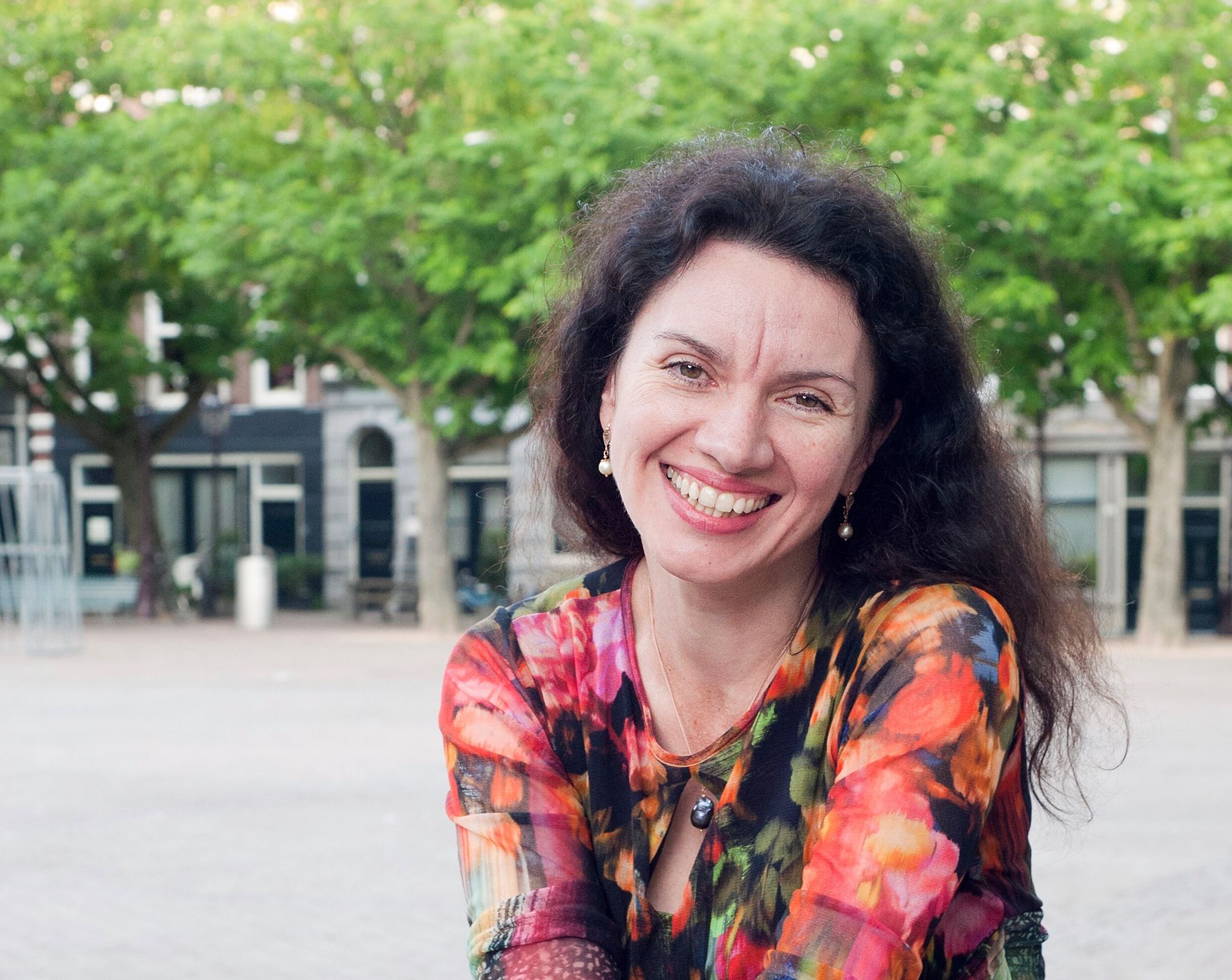 Tatiana  Chevtchouk, een ervaren pianodocent en Popov Piano Service, een toonaangevend bedrijf voor pianoreparatie, onderhoud, inbouw van silent en zelfspelende systemen.