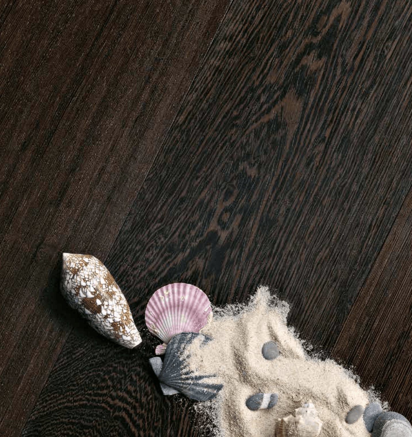 WENGE Smoothed or brushed, unfInished or oiled or varnished transparent.