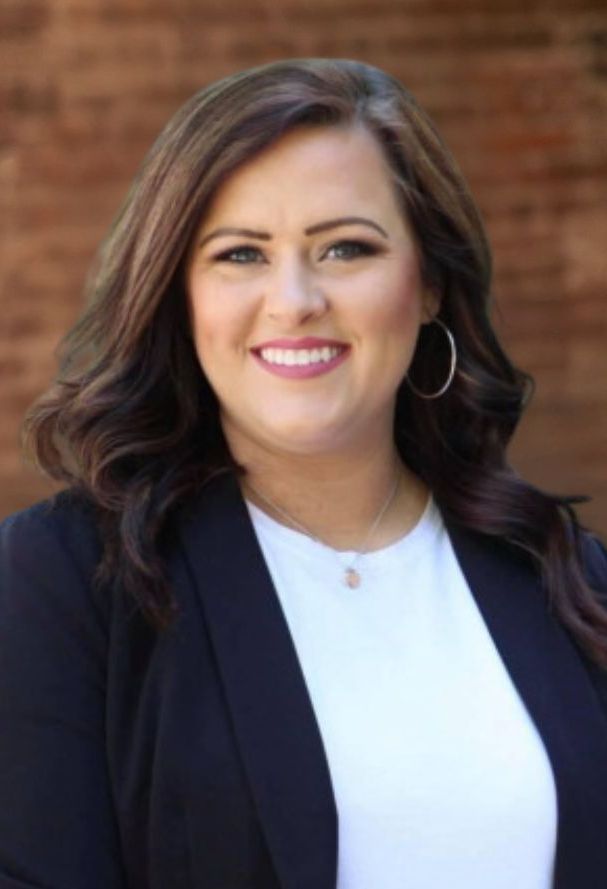 LINDSEY STUFFLE