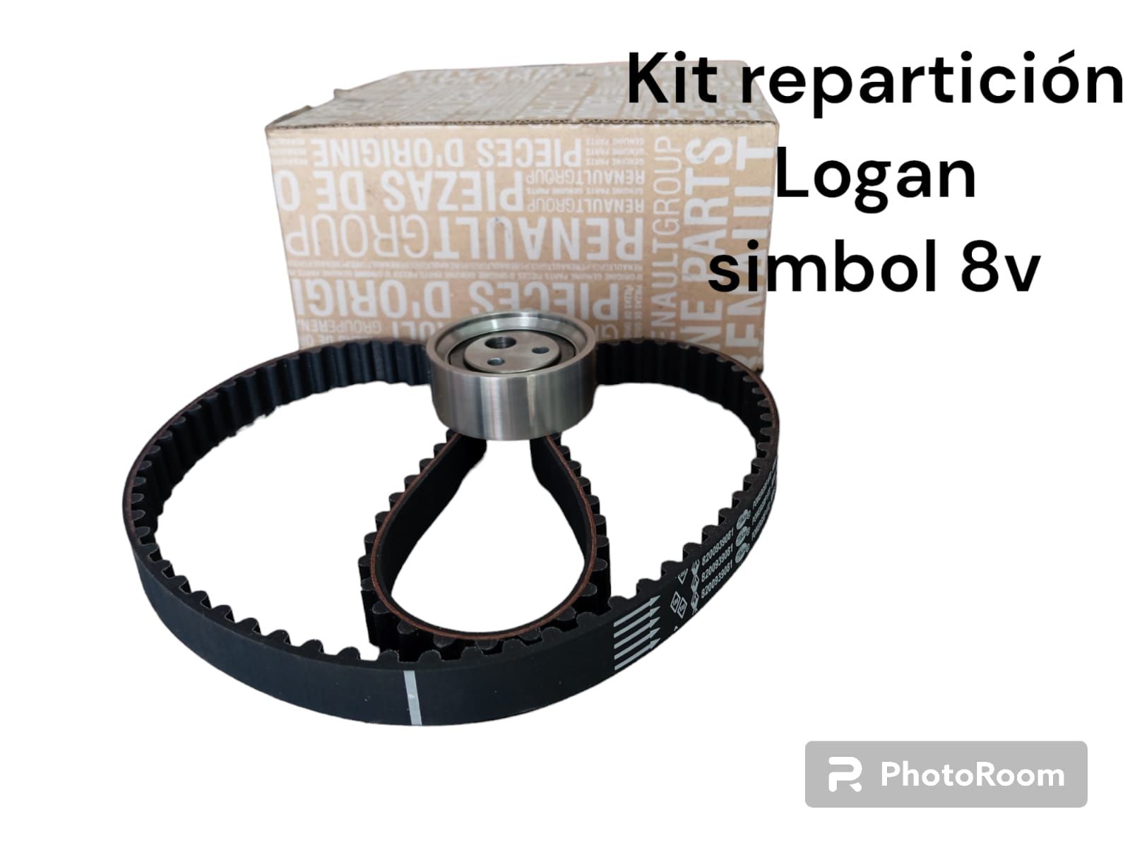 Kit de correa de distribución para Renault Logan/Symbol 8v, con correa y tensor. La caja está al fondo.