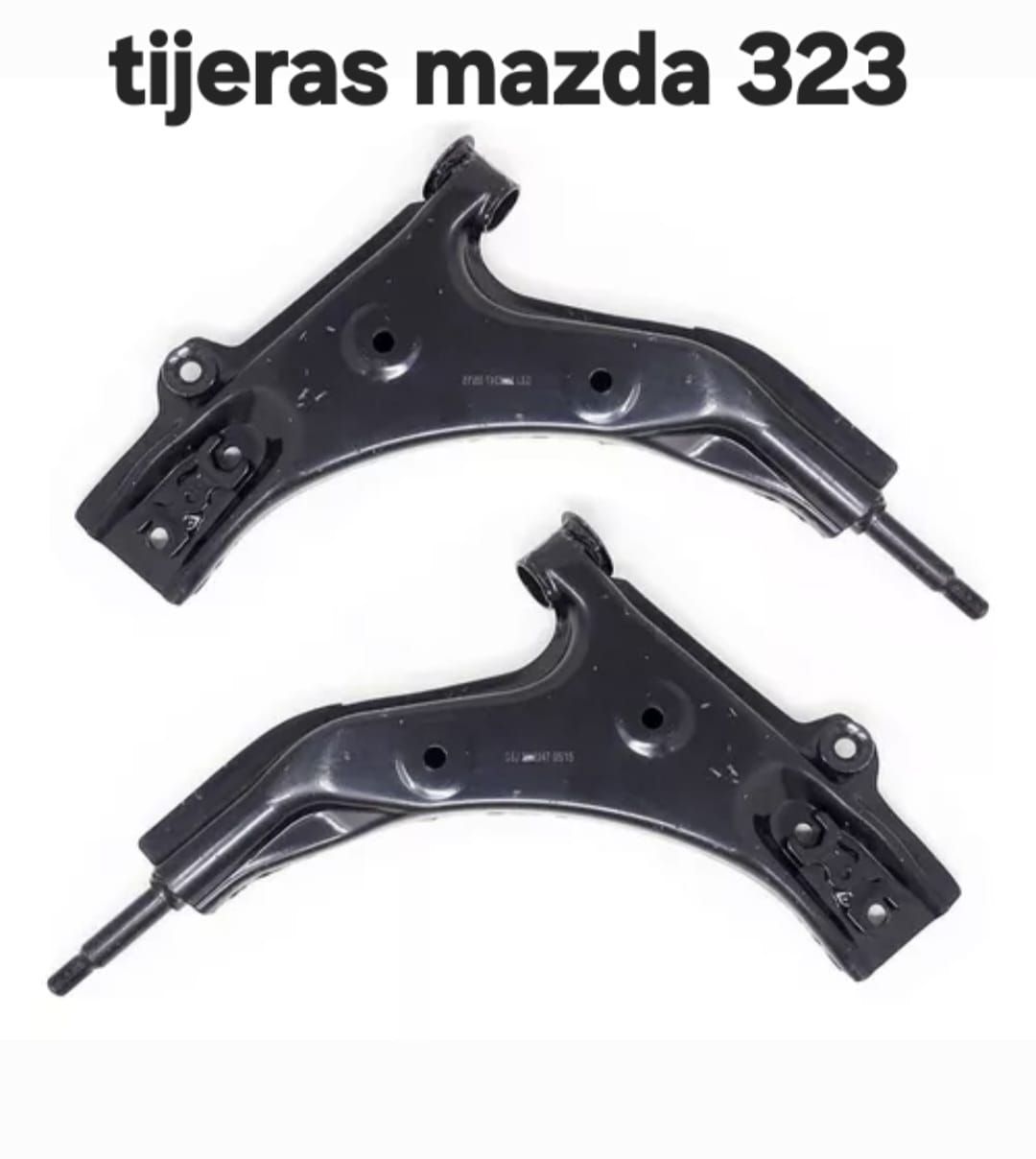 Dos brazos de control inferiores negros Mazda 323.
