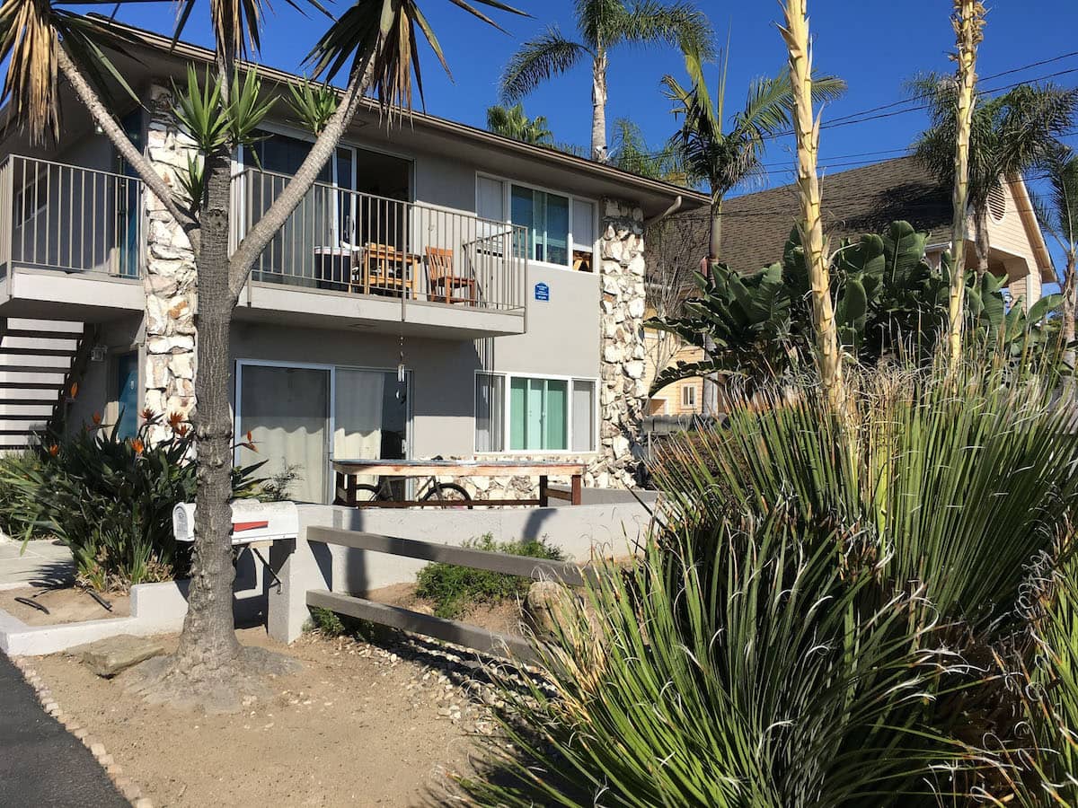 Duplex | 3 Bedroom & 2 Bath