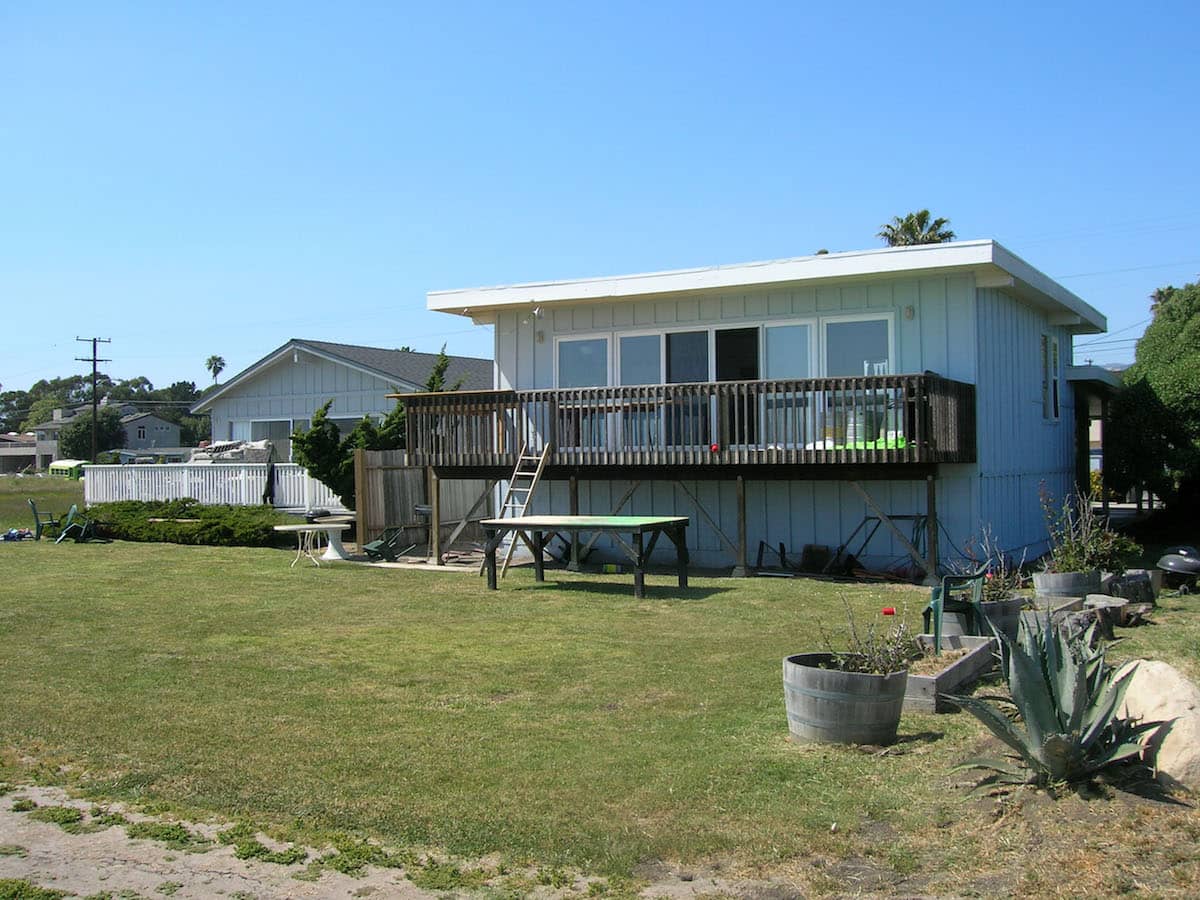 Single-Family | 3 Bedroom & 2 Bath