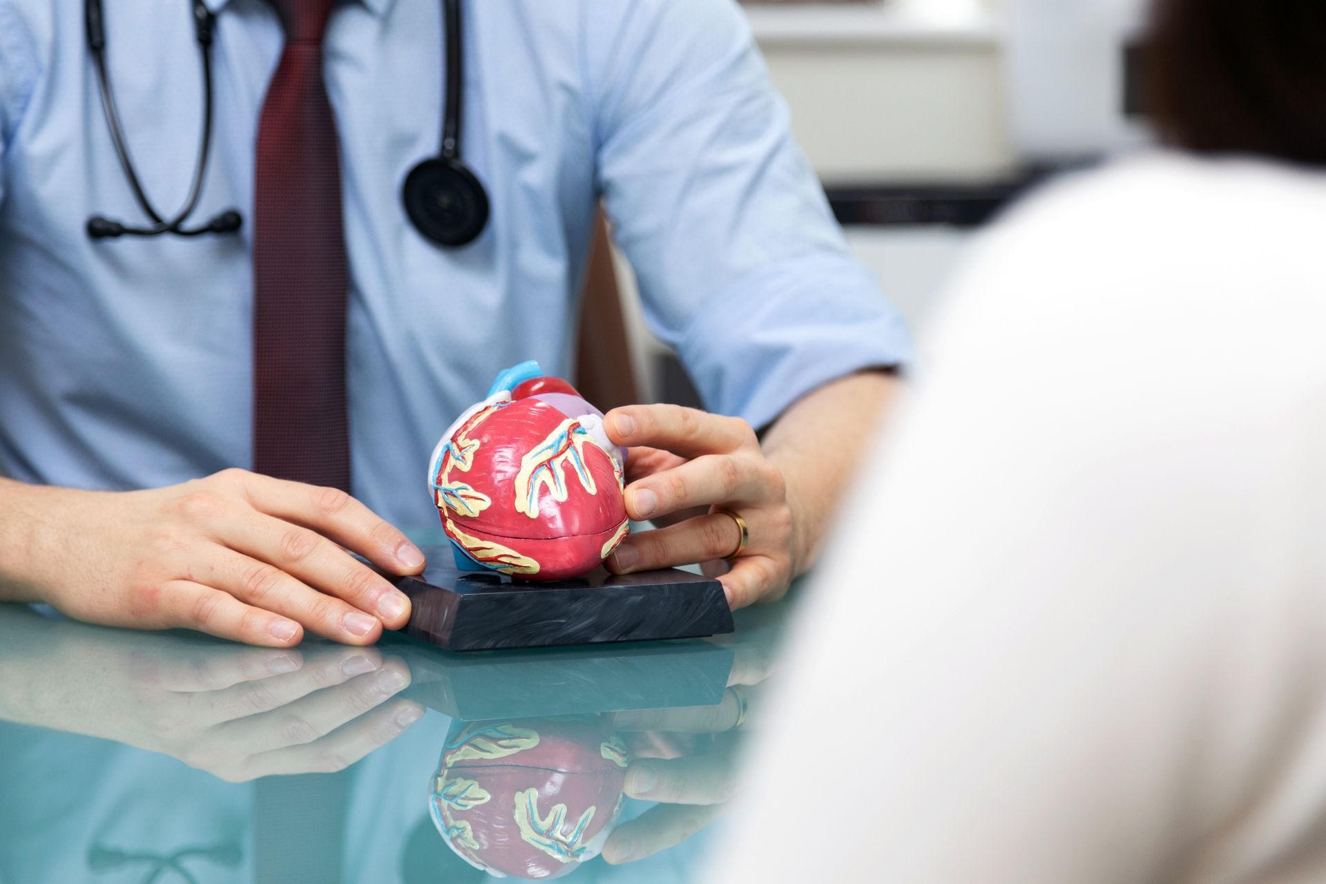 Dr Bart Olechowski provides private cardiology consultations for patients with heart problems.