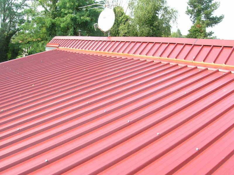 tetto in materiale metallico certificato