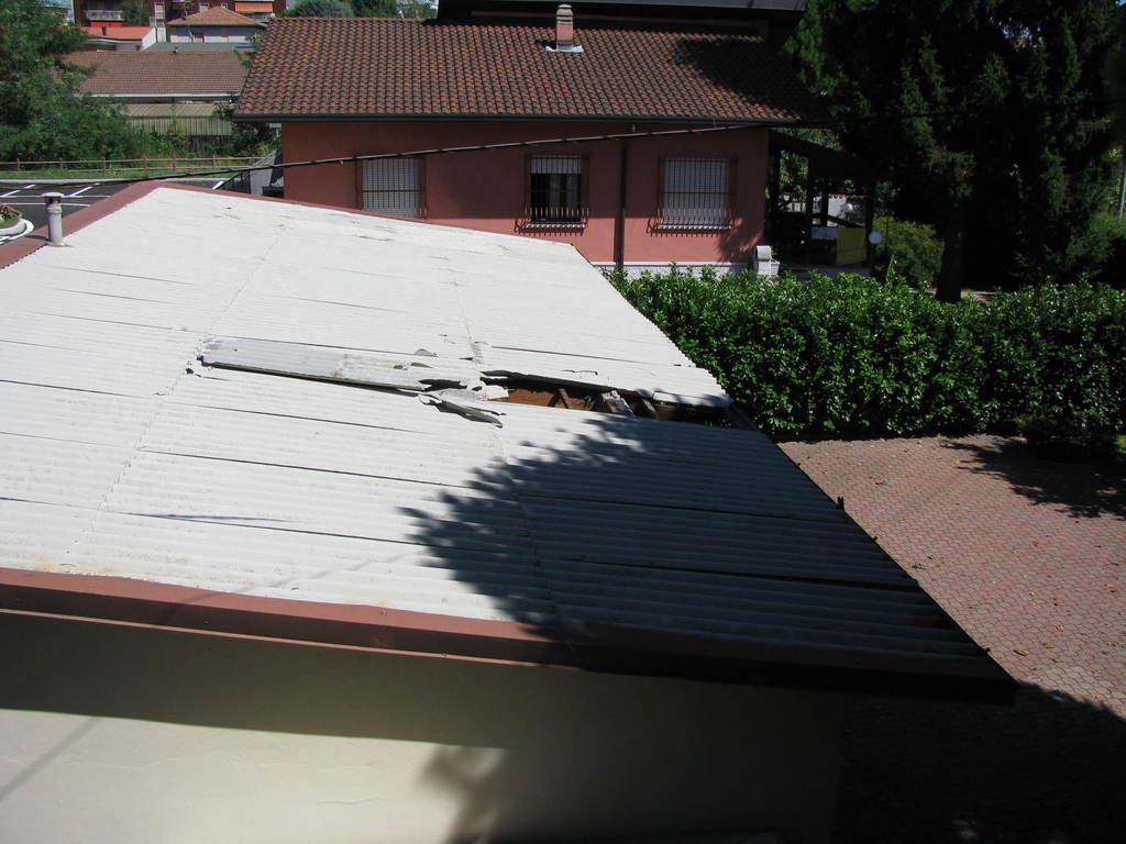 Copertura edile per edificio residenziale