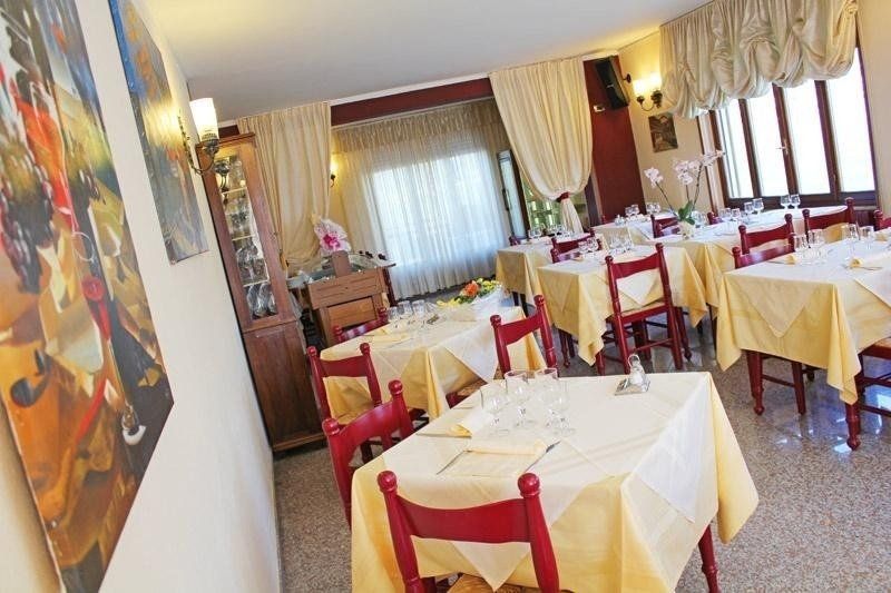 sala interna del ristorante