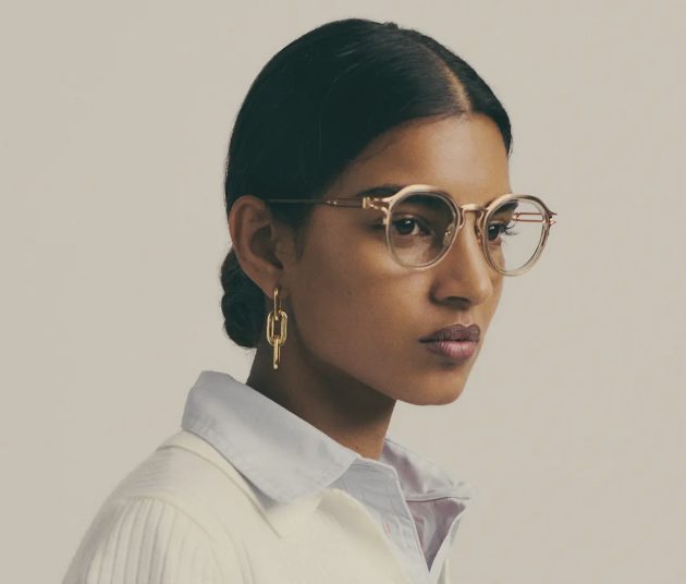Stylish pair of sunglasses with gradual tint