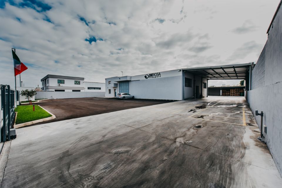 ditta di autotrasporti