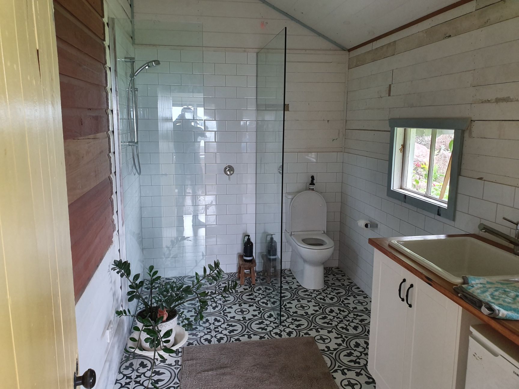 Shower Room And Bathroom — Builder in Mcleans Ridges, NSW
