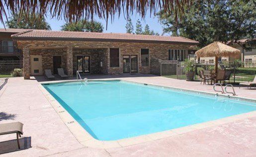 stonemark condos pool