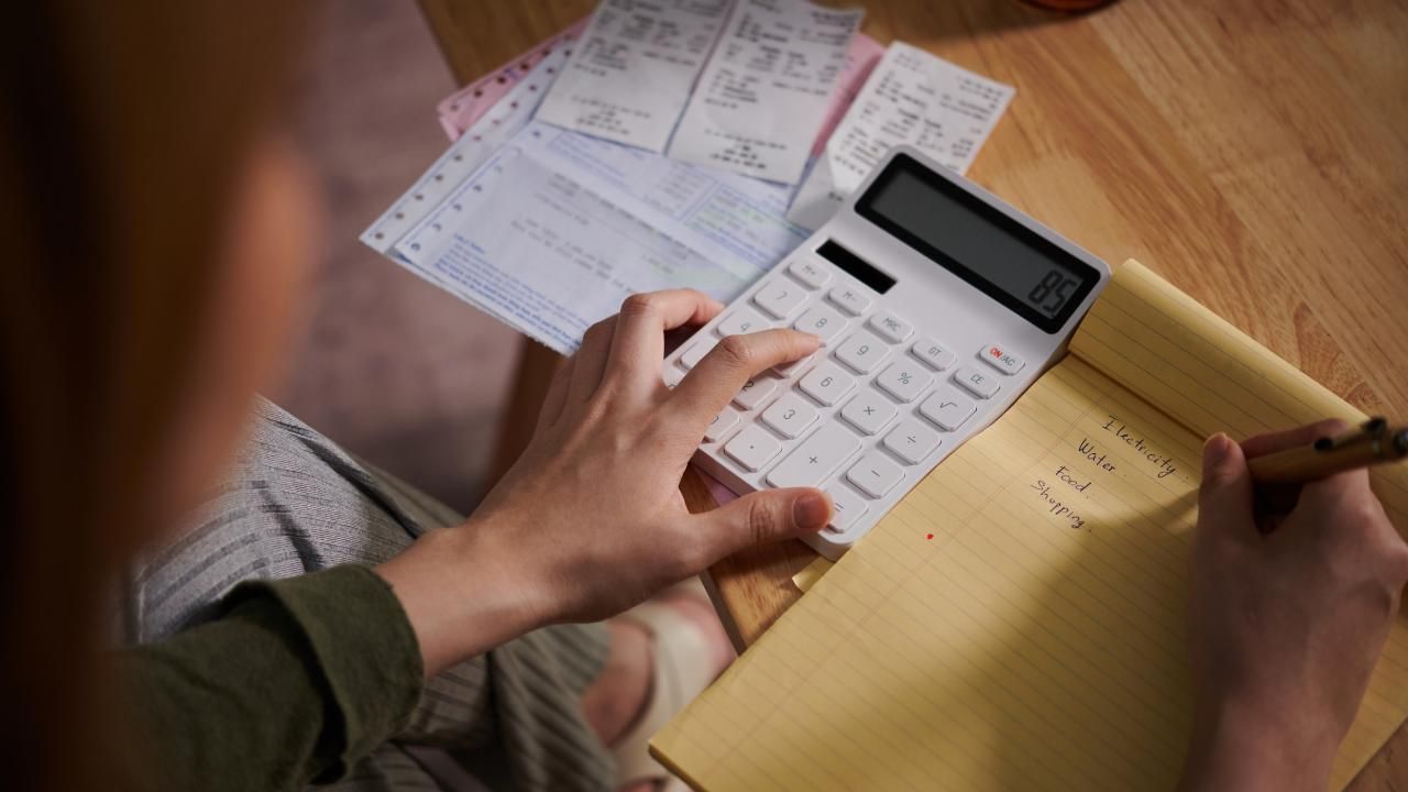 monthly bookkeeping