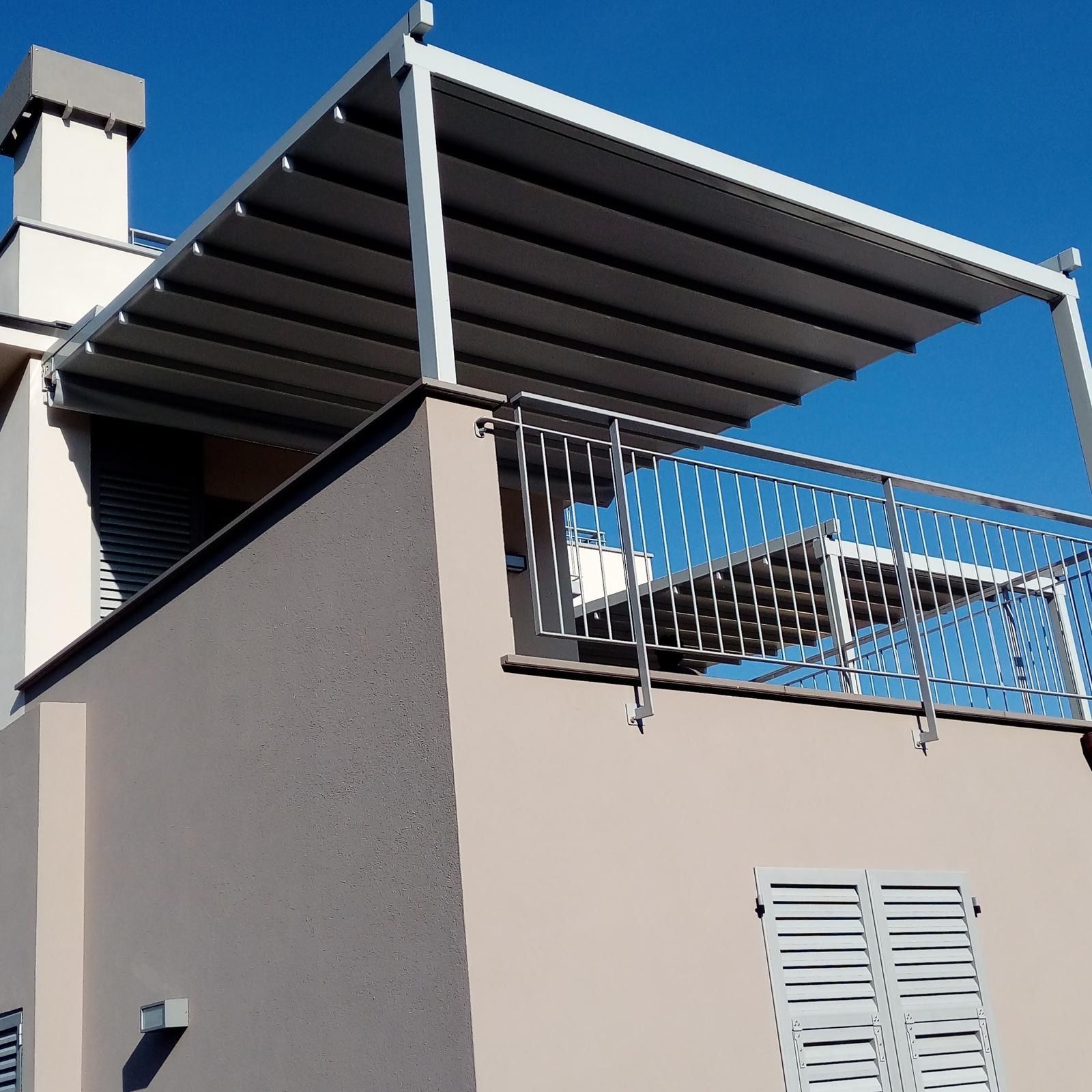 Tecnotenda pergole bioclimatiche Loano