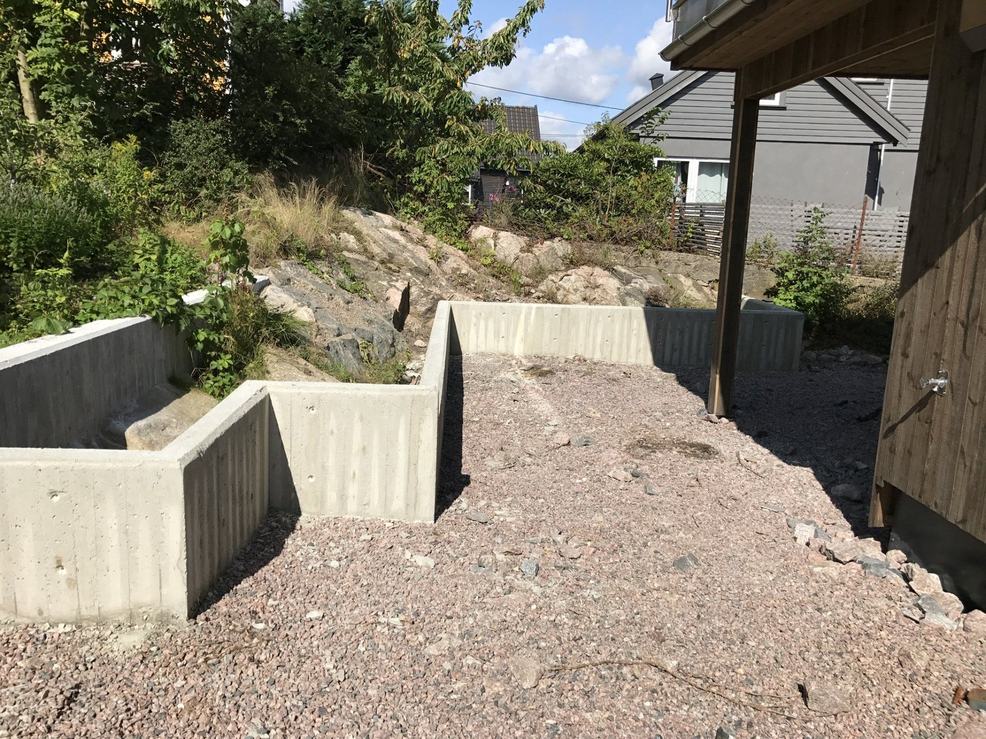 Støp av mur i Kristiansand