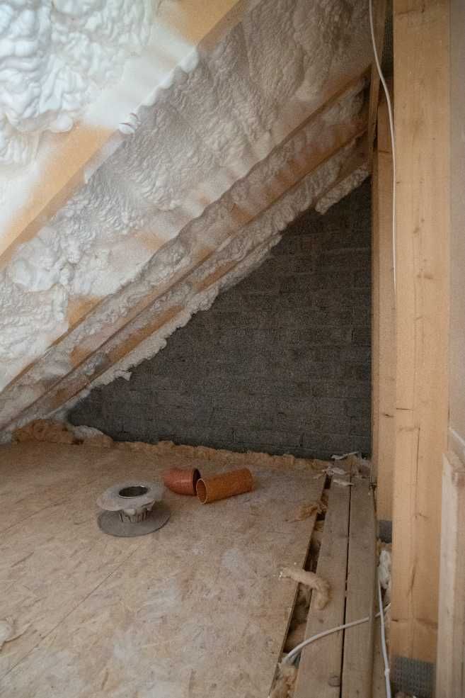 There is a pipe in the attic under the roof.