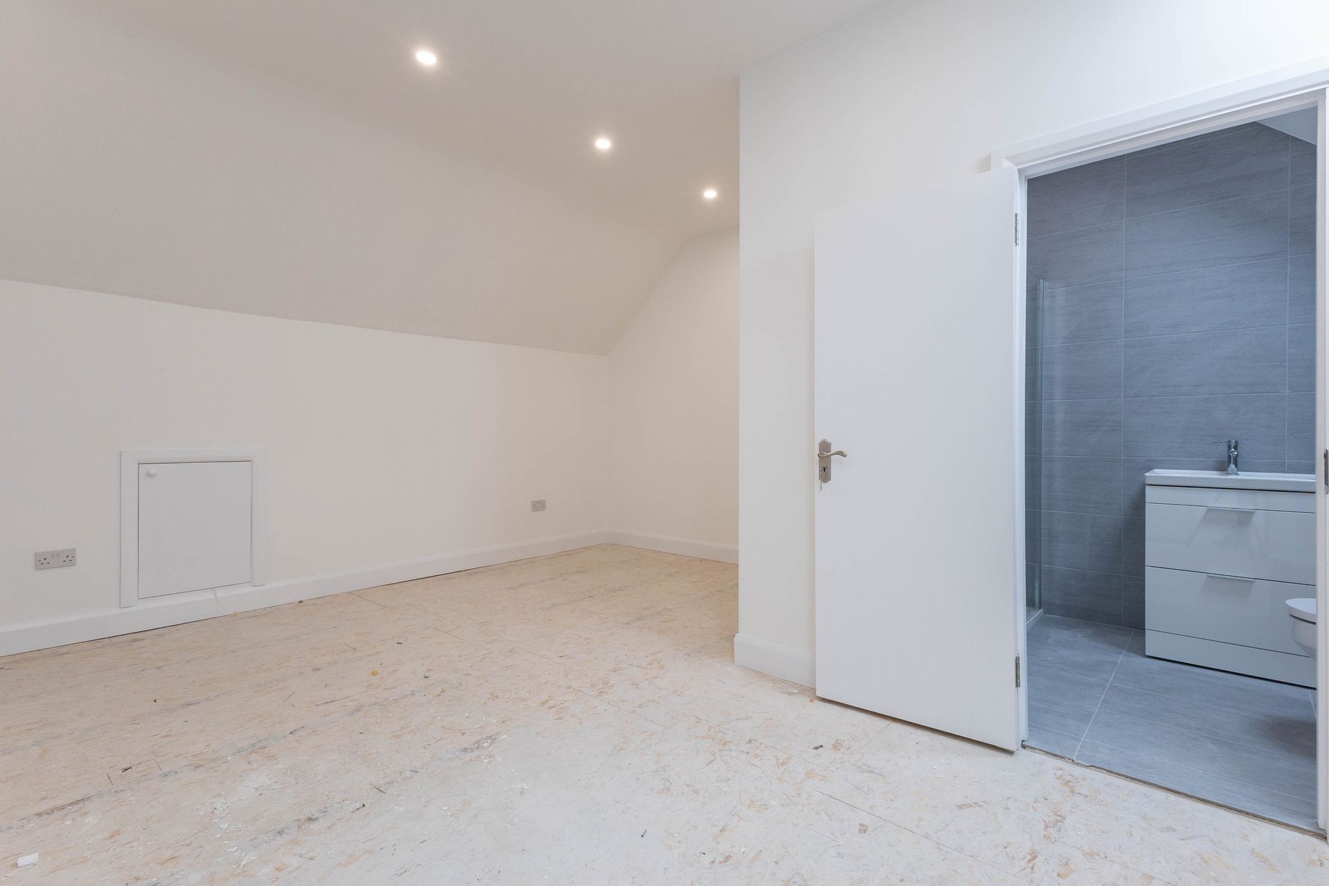 attic conversion with en-suite bathroom finished in Citywest, Dublin.