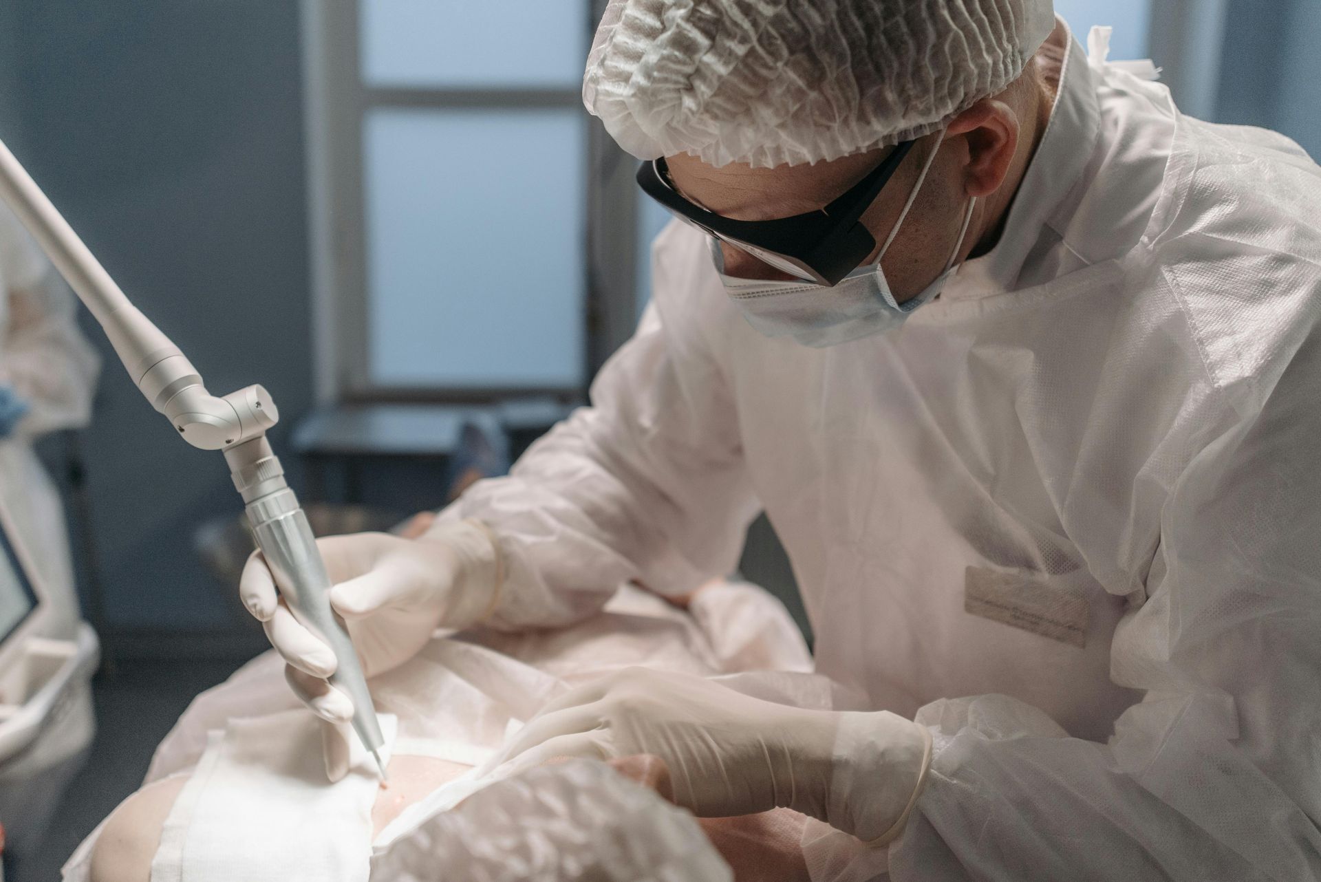 We are a modern veterinary hospital serving La Verne, Claremont, San Dimas, and Glendora, offering same-day urgent and emergency care, comprehensive dog and cat medicine, advanced diagnostics and imaging, minimally invasive procedures including endoscopy, laparoscopy, and non-surgical foreign body removal, dental cleanings, cold laser therapy, stem cell therapy, and compassionate, high-quality veterinary care under one roof.