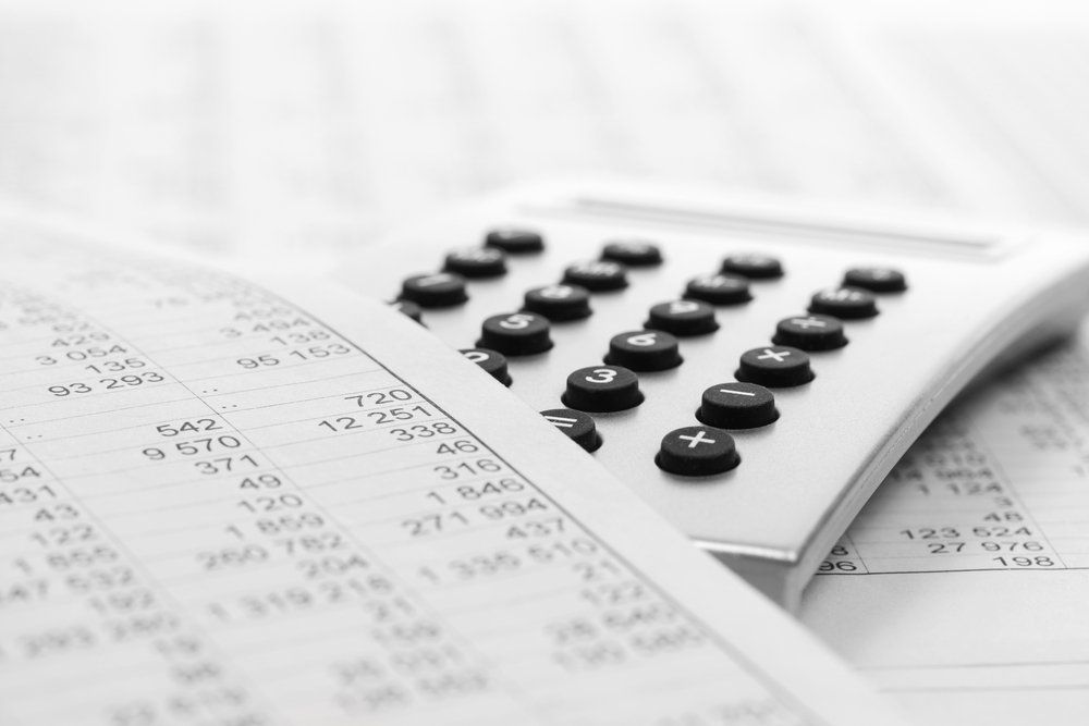 Calculator & Financial Reports — Accountants & Bookkeepers in Southern Highlands