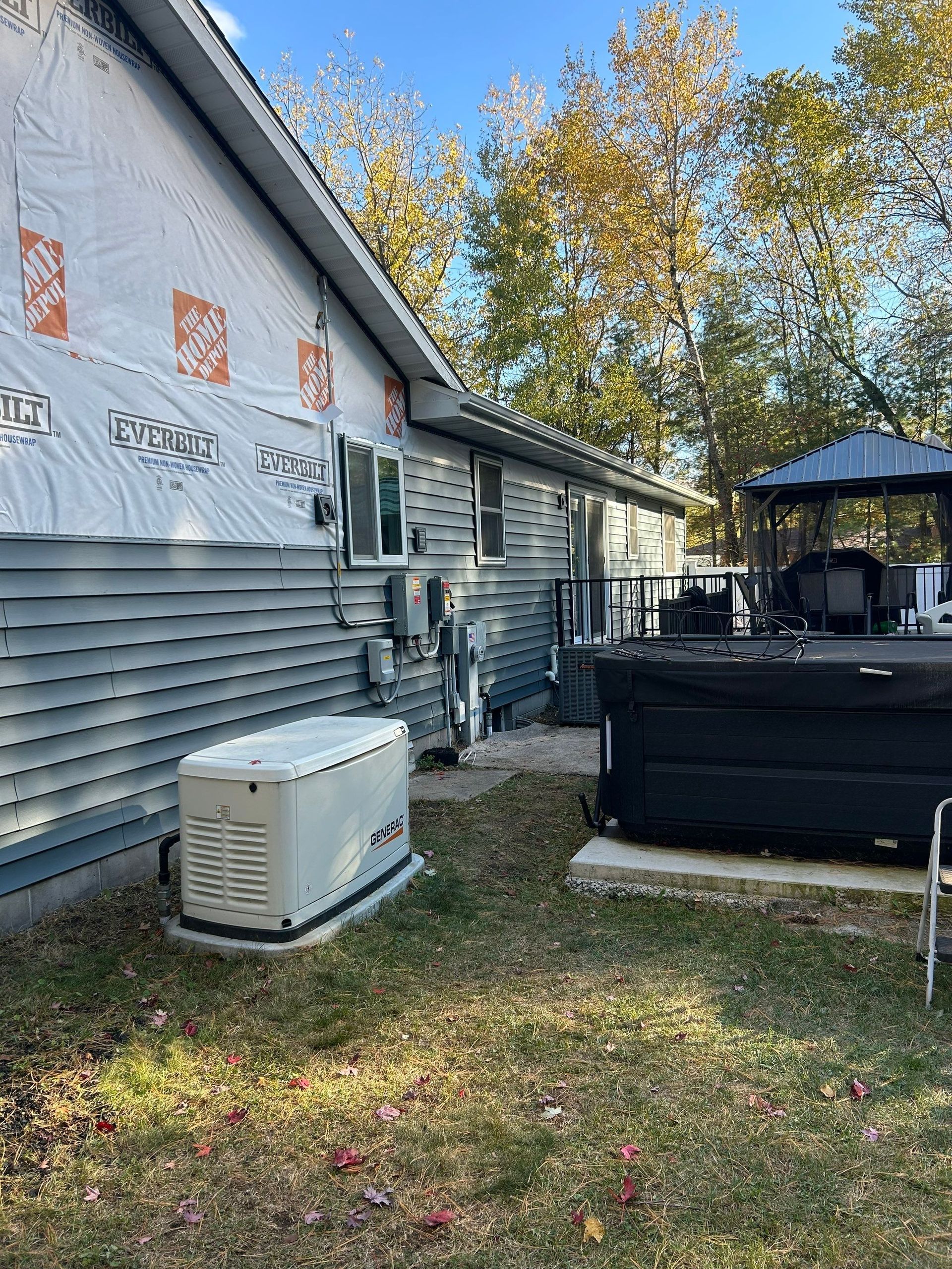 Bronwyn Siding & Shingled Roof Replacement Wisconsin Rapids WI