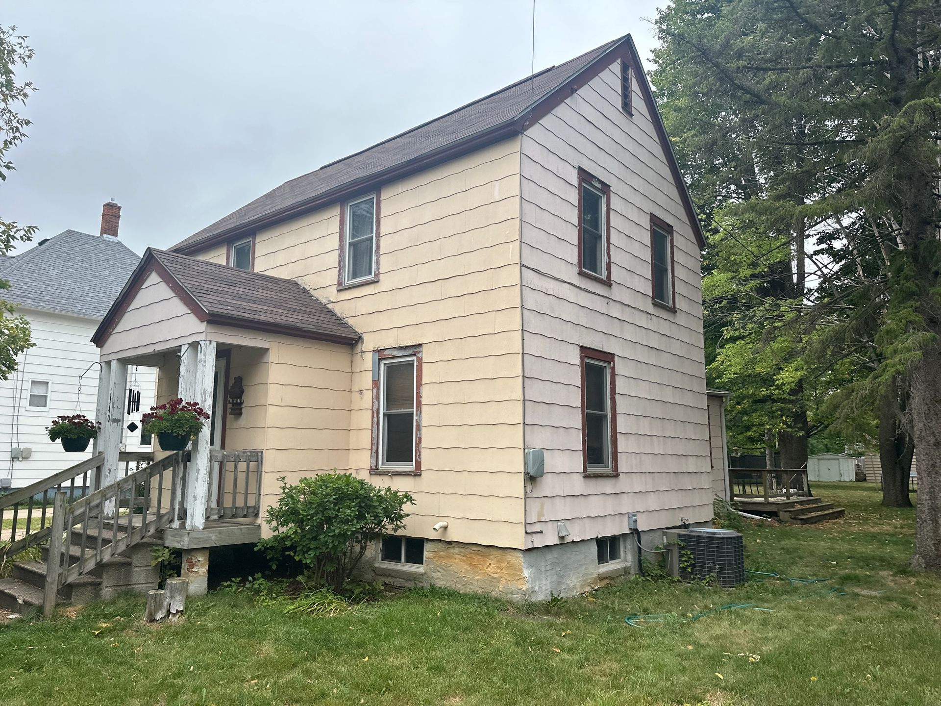 CBDG Repair in Wisconsin Rapids 2024 Community Block Development Grant Asbestos Siding Replacement