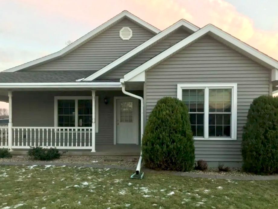 Residential roof & siding replacement in Winneconne, WI by Badgerland Restoration & Remodeling in Waupaca, Stevens Point WI