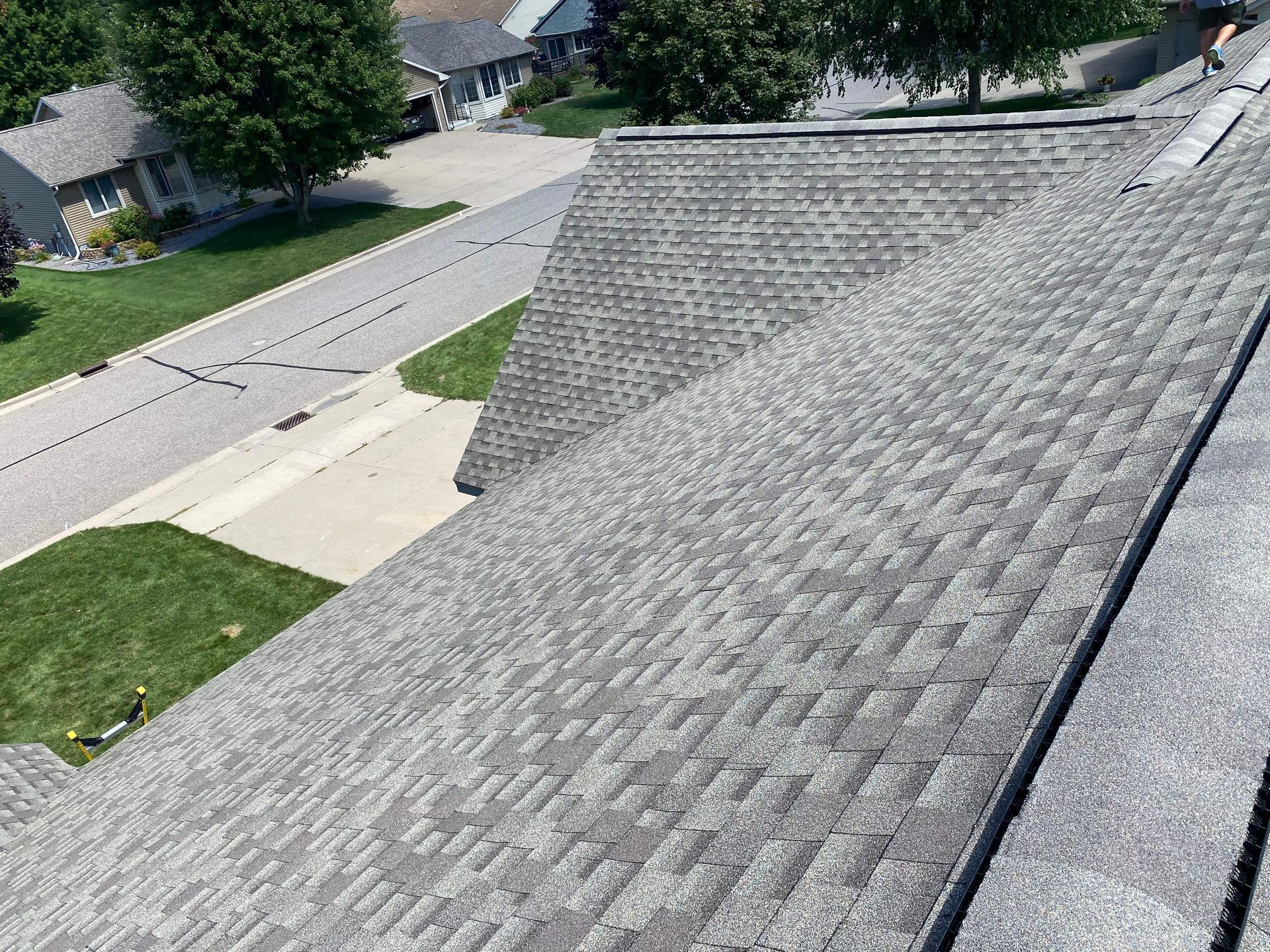 GAF Timberline HDZ Weathered Wood close up image, Roofing Contractor Roofer in Wisconsin RapidsWisconsin Hail Damage Repair