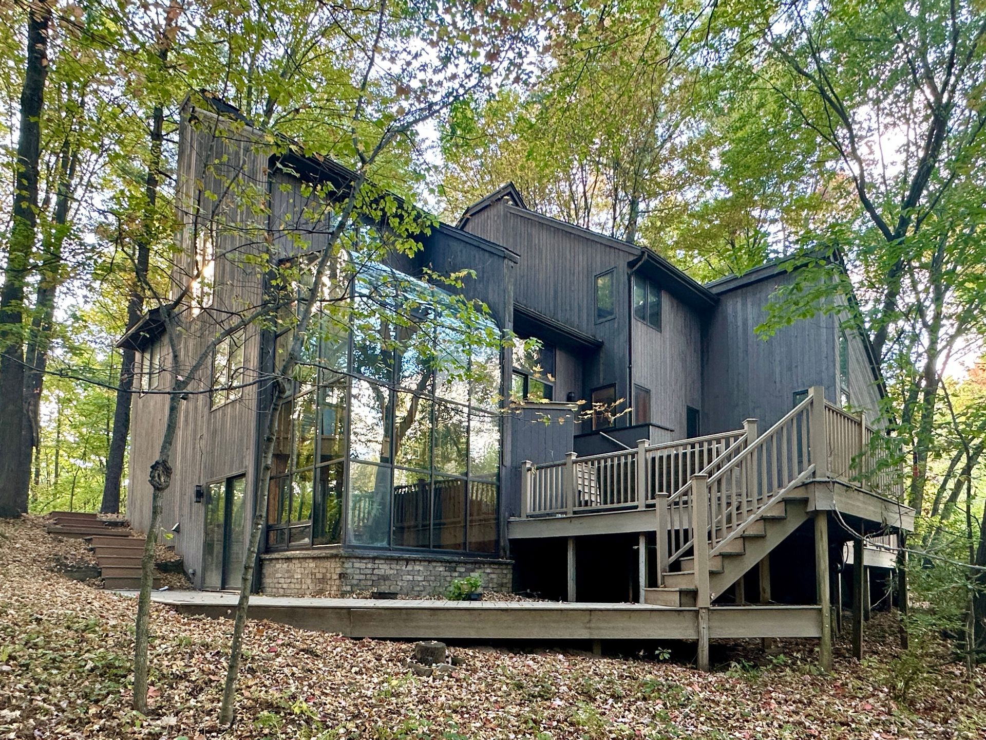 Residential roof replacement New London WI hailstorm damage to shingled roof