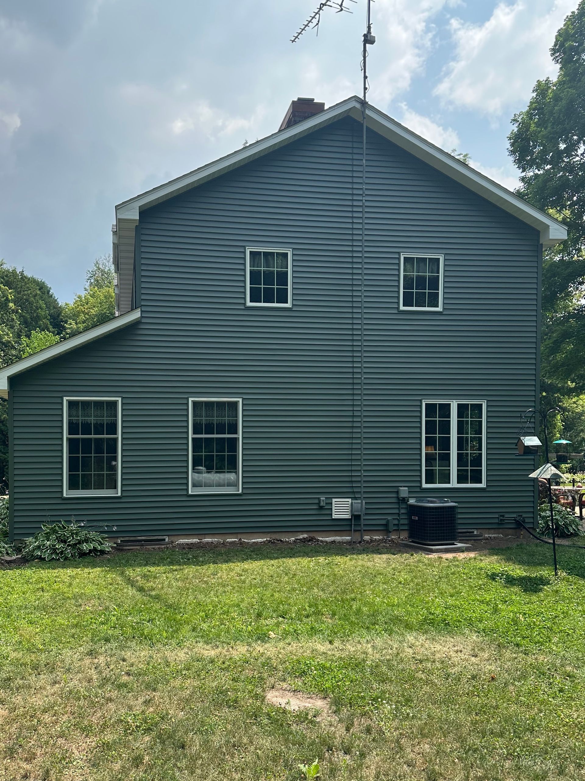 Badgerland Restoration & Remodeling residential general contractor Weyauwega Wisconsin siding installation project gallery