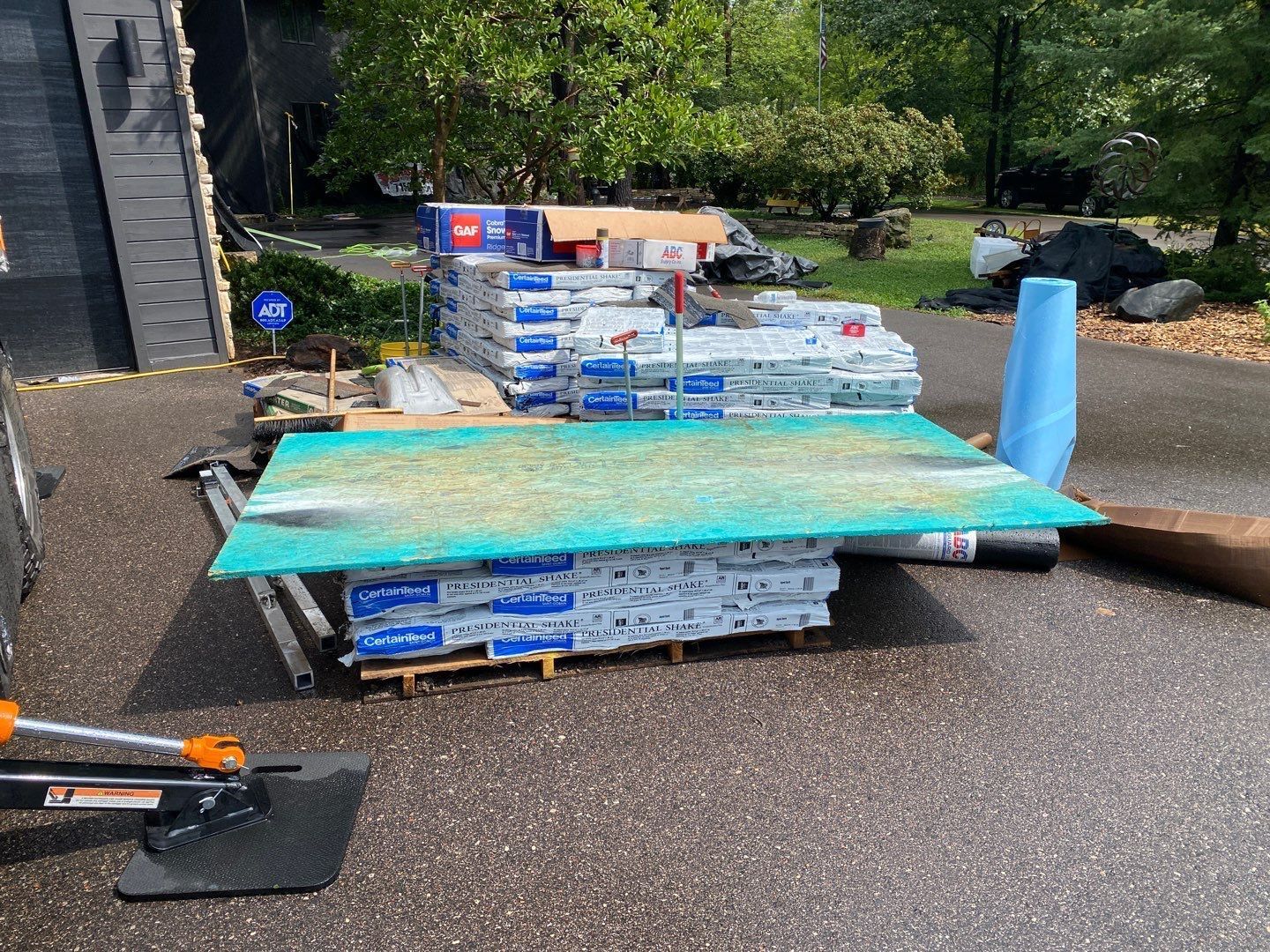 Wisconsin Rapids WI roof replacement Certainteed Presidential Shake Aged Bark contractor Badgerland Restoration before after