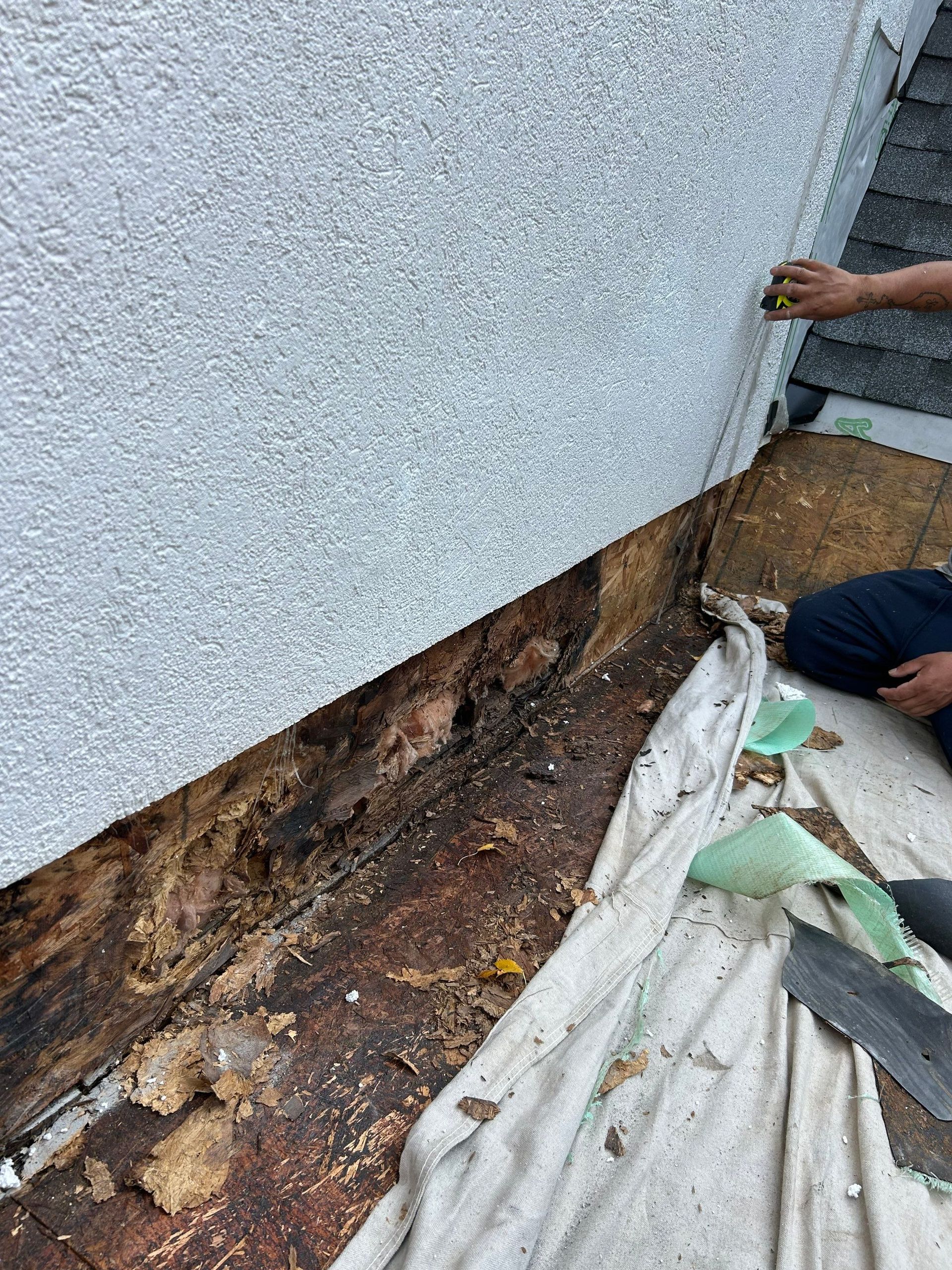 Hail damage home in Wisconsin Rapids Wisconsin repaired by storm repair contractor Badgerland Restoration & Remodeling