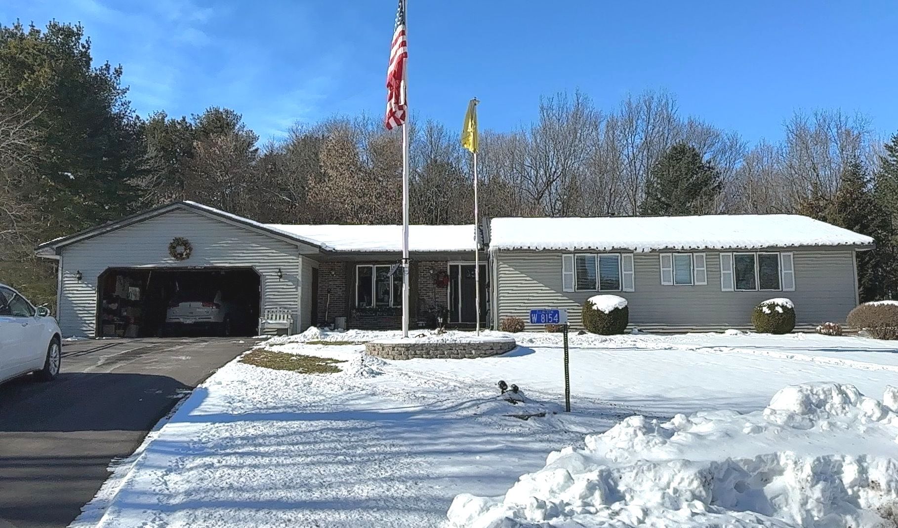 Siding Replacement, metal roof replacement, hail damage repair in Hortonville, WI