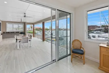 feature cladding image 8