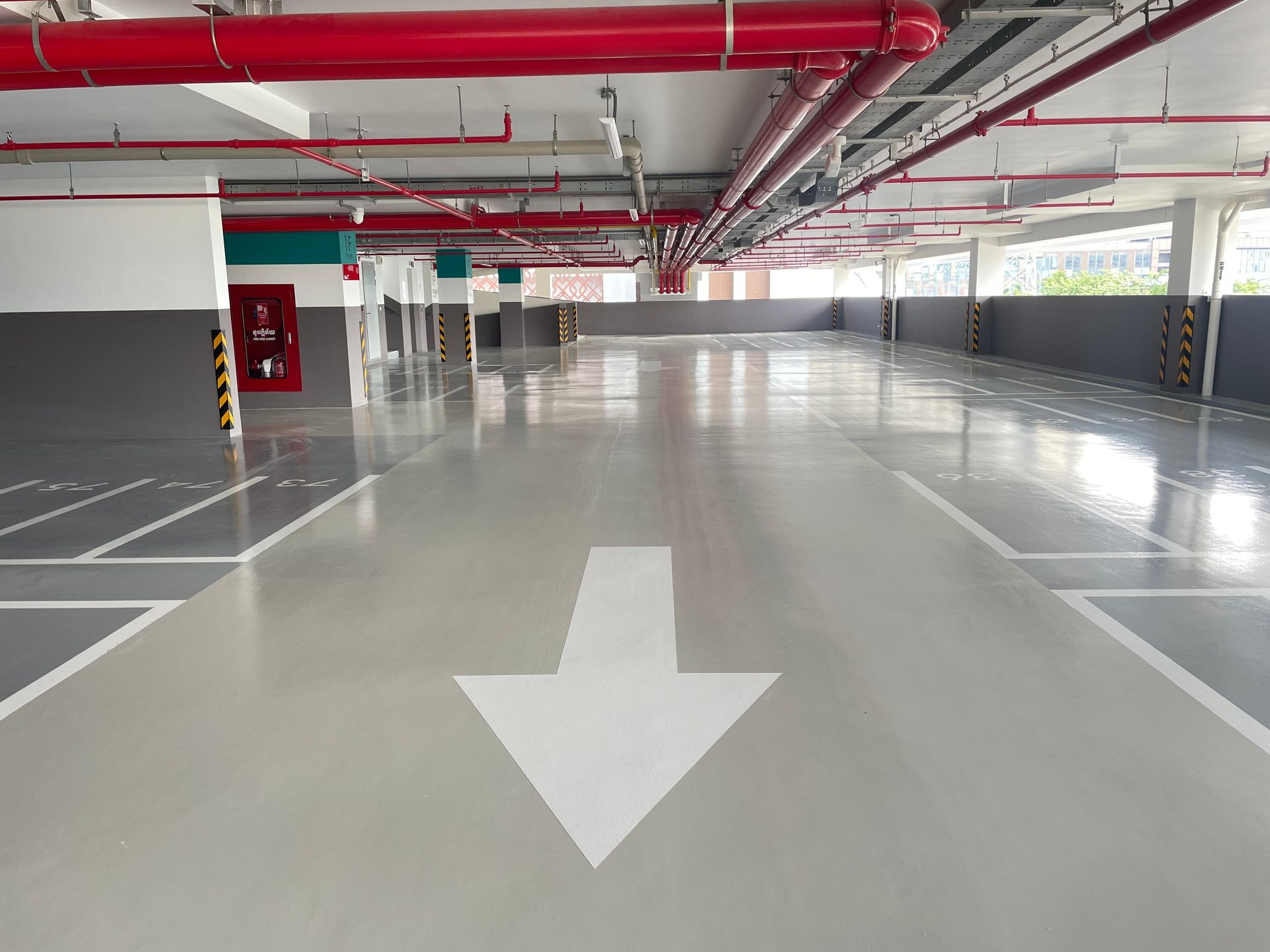 Epoxy flooring has anti-slip characteristics and is inherently resistant to moisture and water.