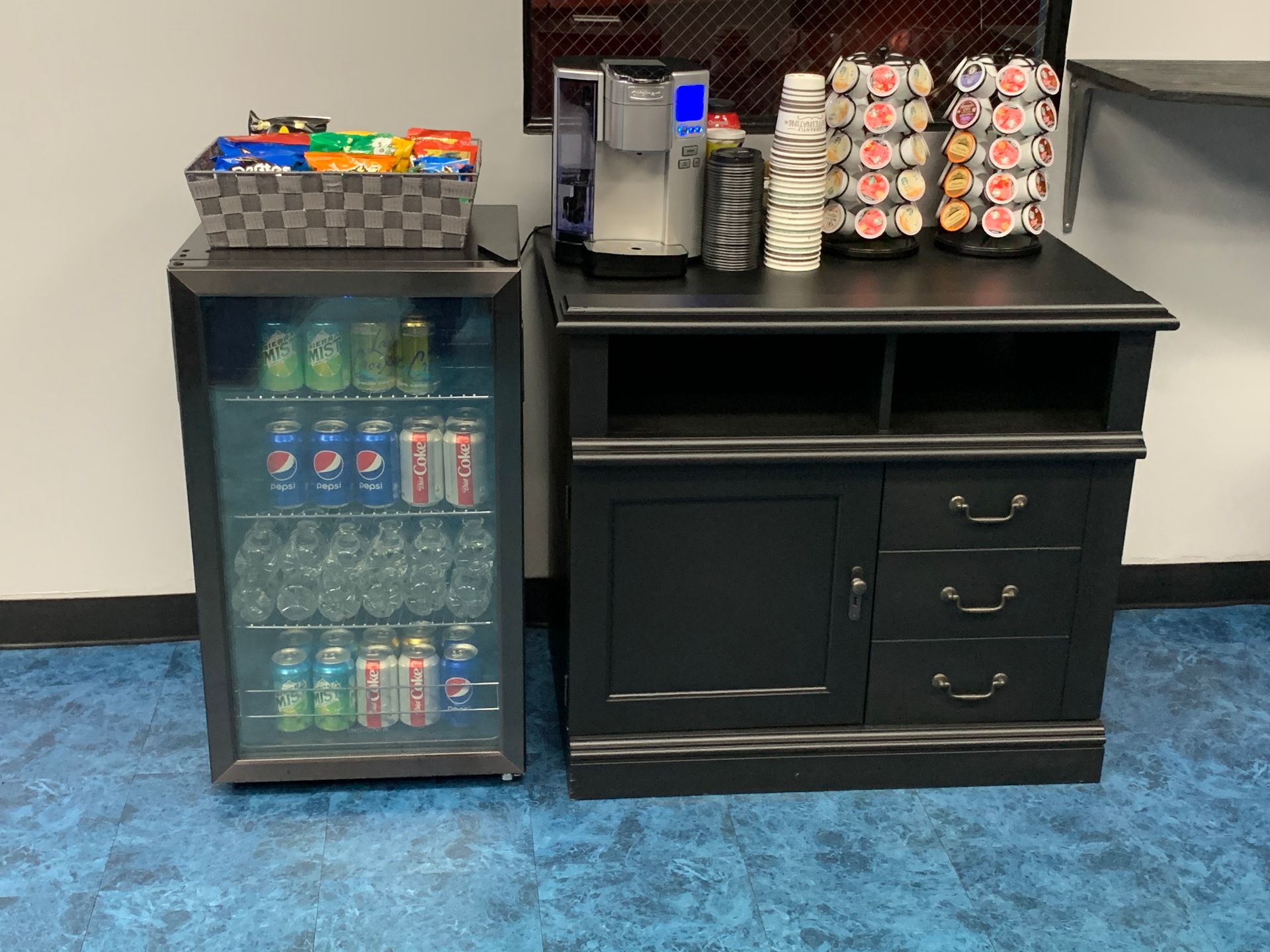 Complimentary Refreshments | Airpark Auto Pros