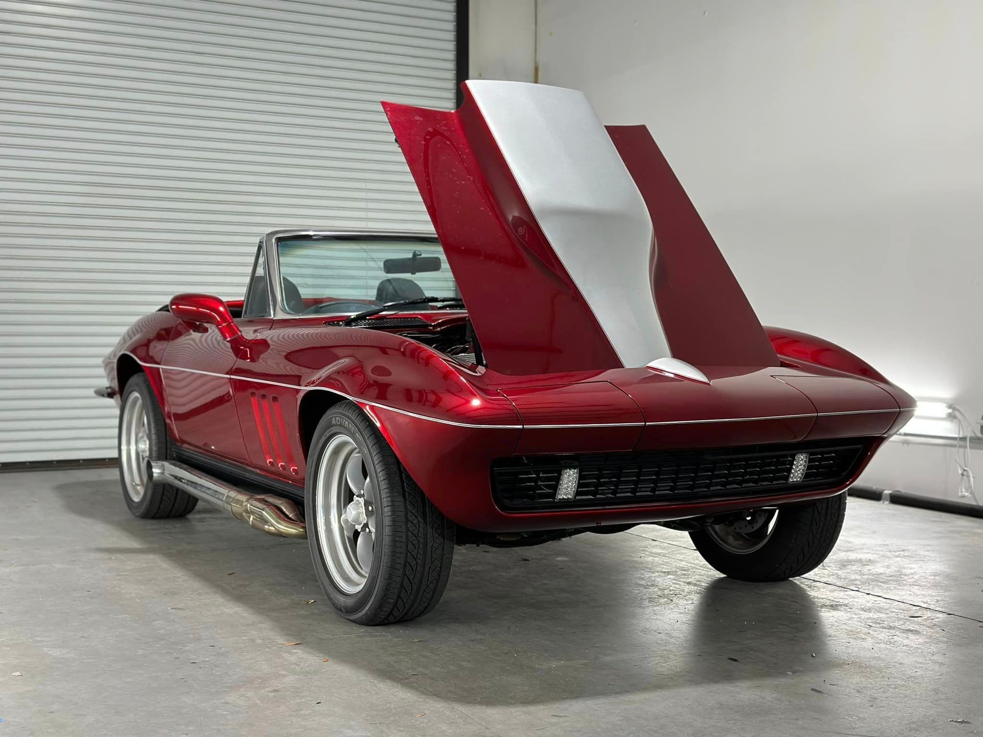 We're thrilled about our latest restoration project – a '66 Corvette Stingray restomod that's been i