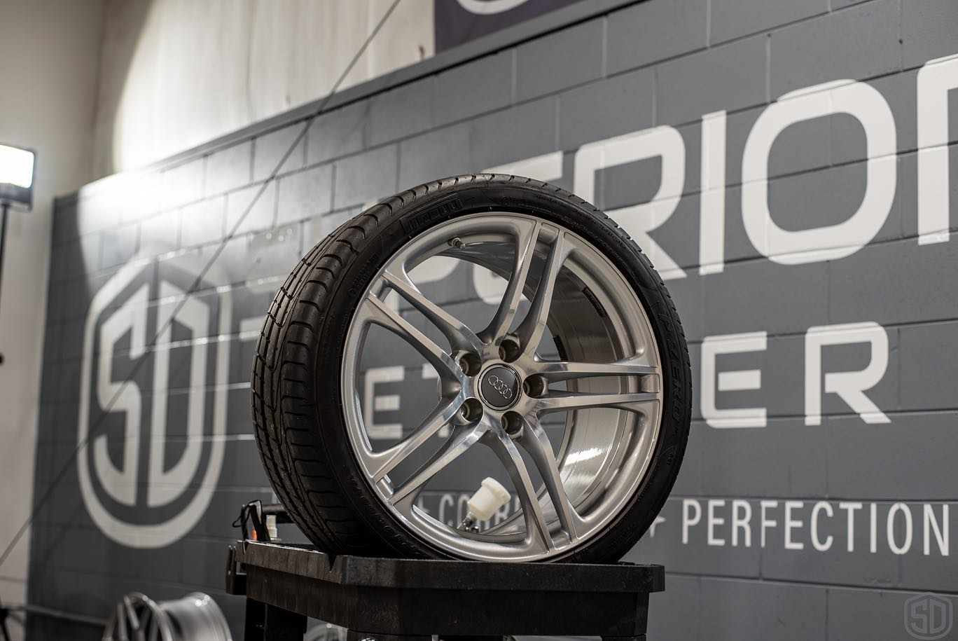 2009 Audi R8 wheel close up Florida