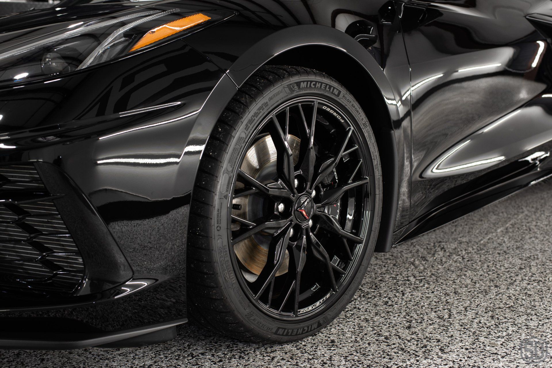 2022 Corvette C8 Detailing, Paint Correction, Modesta Primer, Modesta BC-08 Ceramic Coating wheels close up Orlando FL