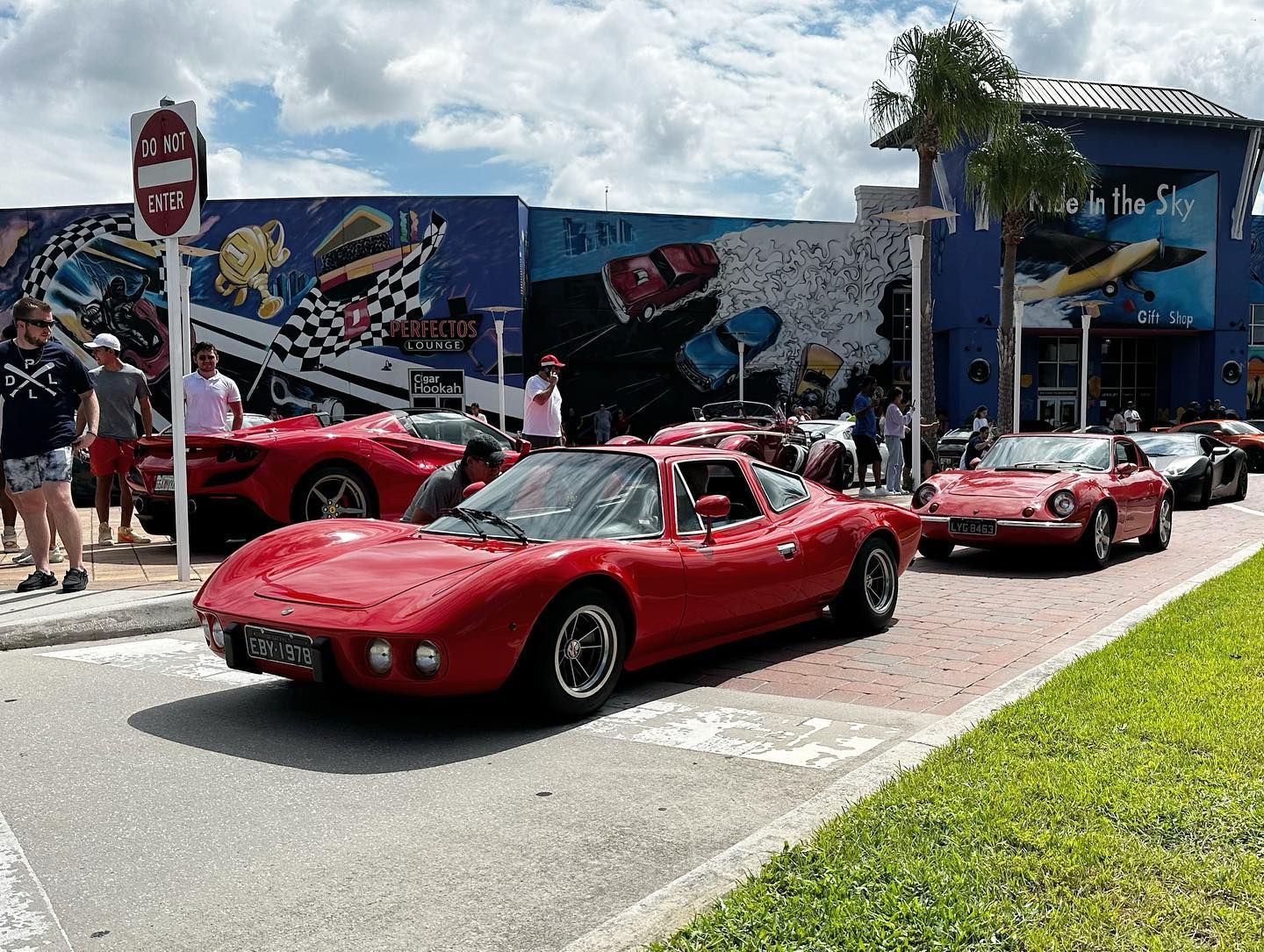 Dezerland Park Car Meet Car Detailing corvette Orlando, Florida