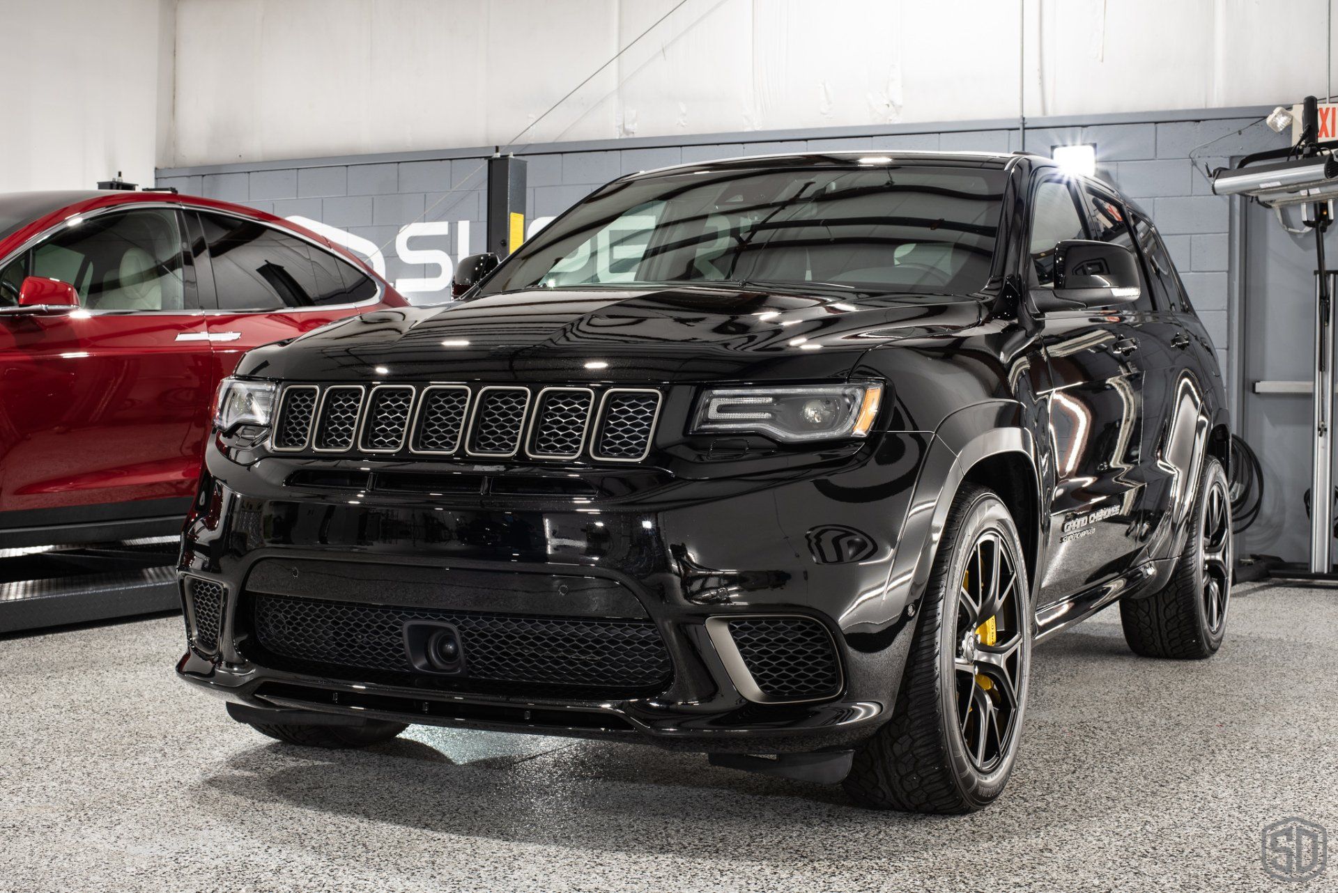 Jeep Grand Cherokee Trackhawk High Gloss Correction/ Polish, Exterior Detail and Modesta Coatings front end detail Orlando